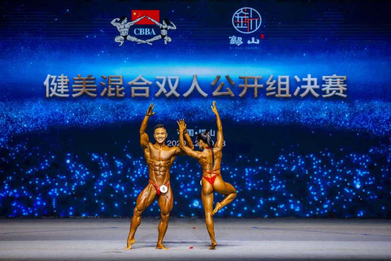 健美比赛冠军，荣耀传奇的铸就之路