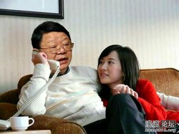 揭秘文强与女明星的隐秘幕后故事，令人震惊！