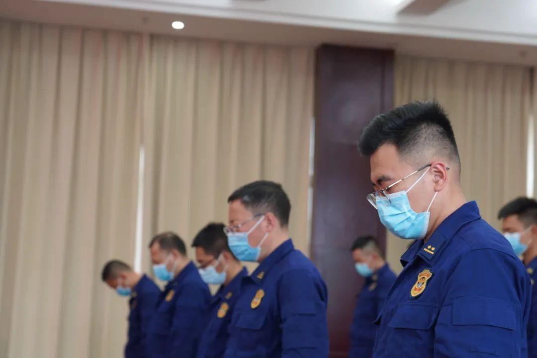 疫情下的小巷奇遇，街角深处特色小店的独特故事