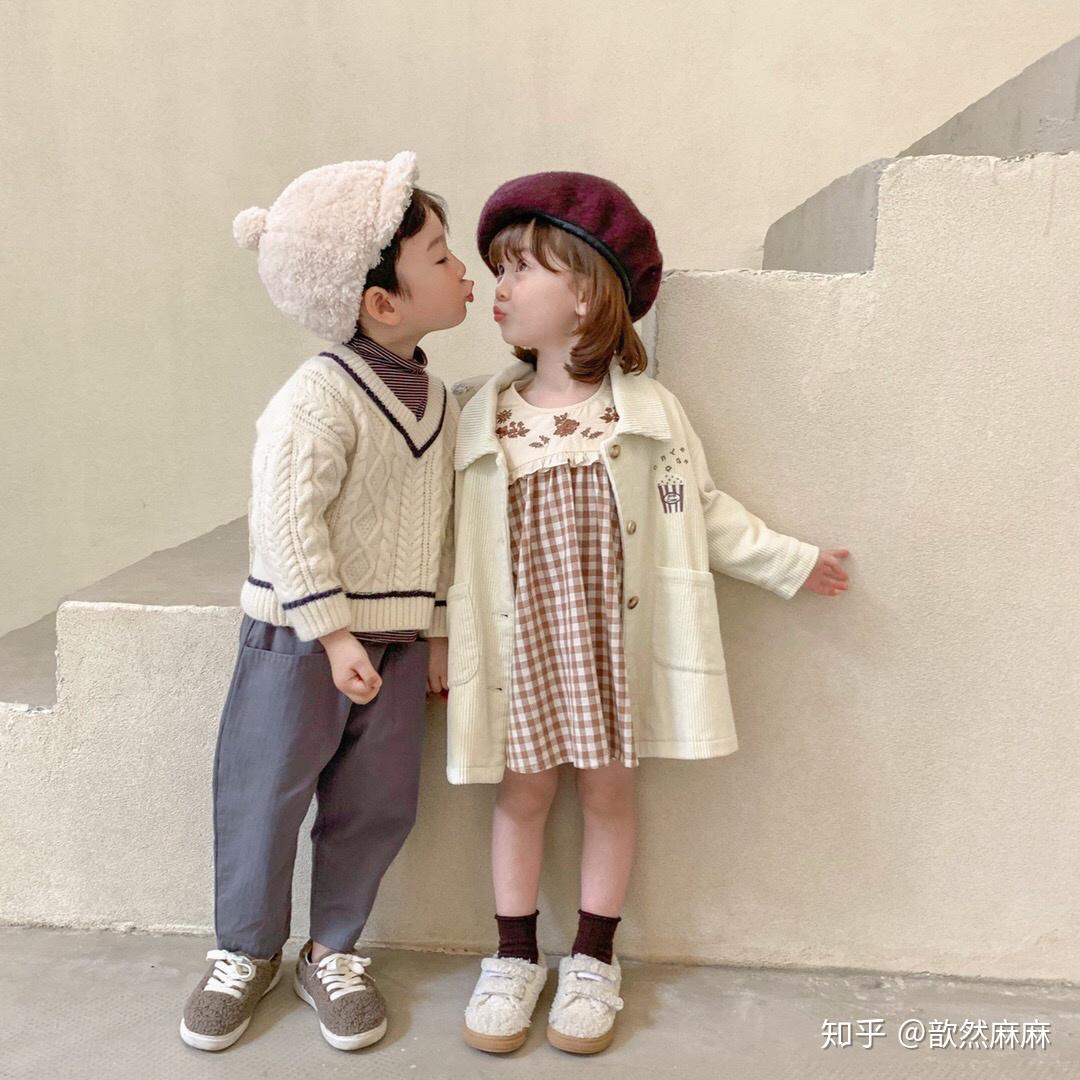 童装群最新趋势，如何选购时尚舒适的童装