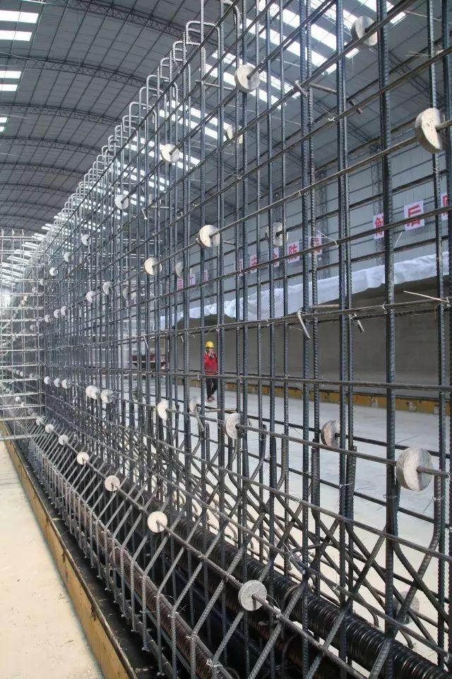 最新施工视频，家的温暖与友情的交织展现
