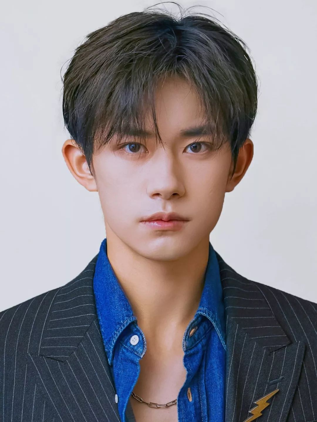 7777788888一肖一吗,全身心解答具体_GUY50.978便签版