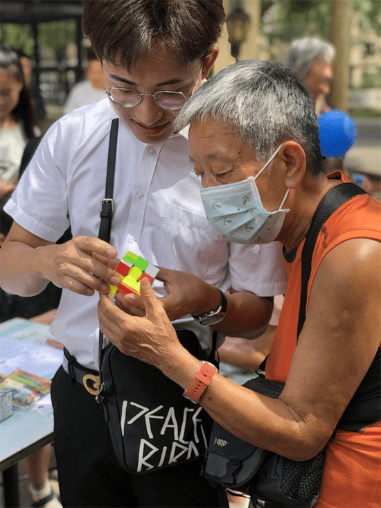 魔方社区最新动态与全方位指南，玩转魔方，技能提升——针对初学者与进阶用户的建议