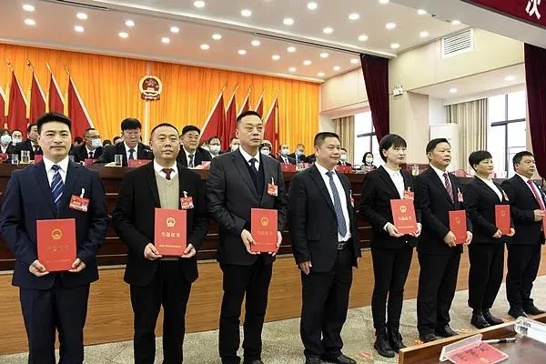 西秀区干部任，科技革新引领智慧生活