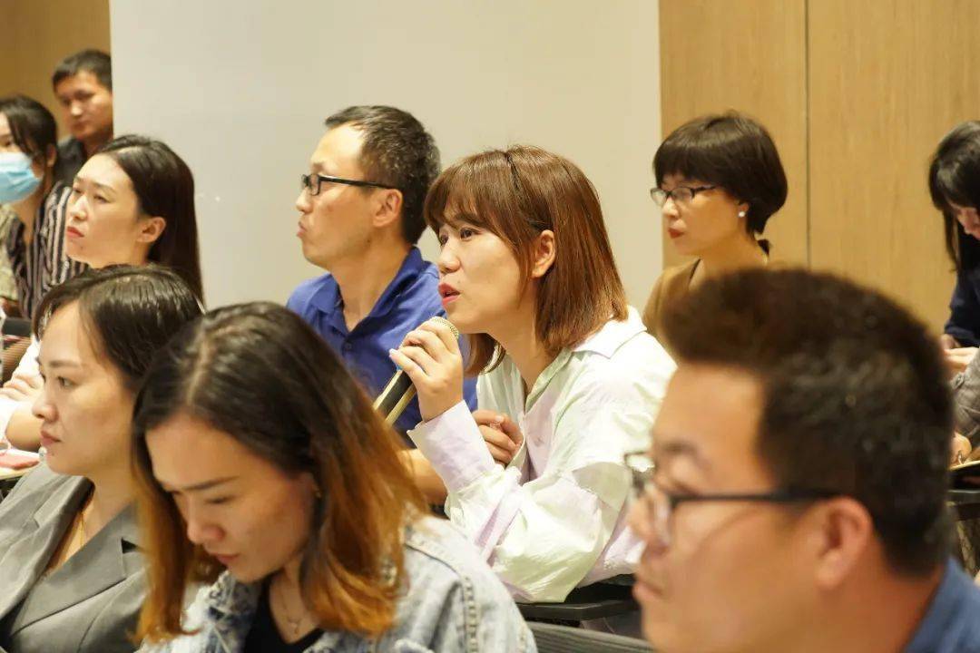 香港和澳门开奖记录港,动态解读分析_LMB27.741时尚版