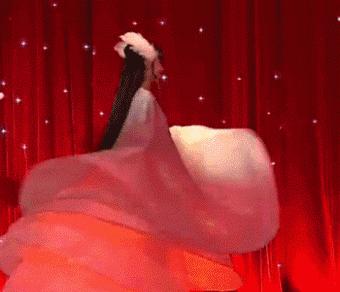 小彩旗的最新图片，展现学习之旅中的成长与自信之源