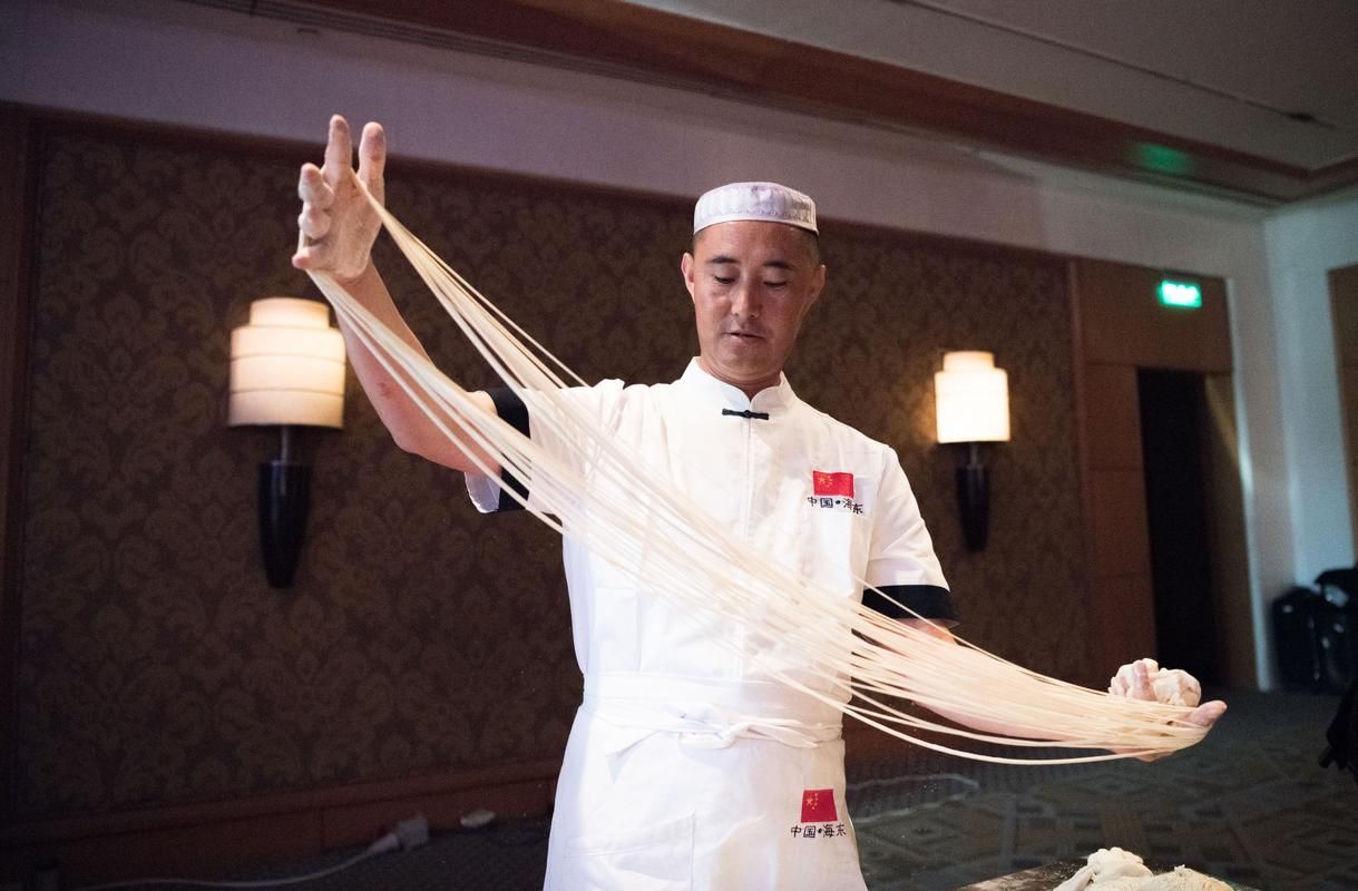 深圳拉面师傅招募,时代背景下的拉面文化传承与技能发扬