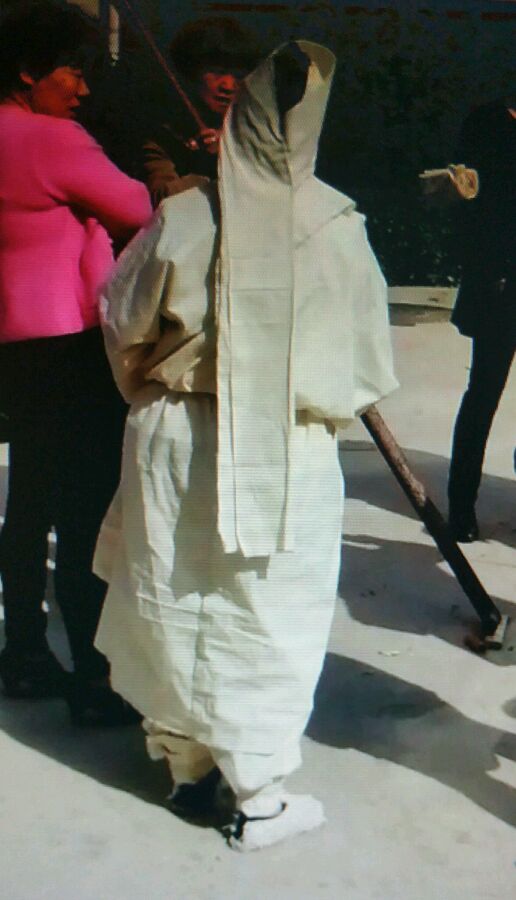 关于白重孝服的深度探讨，最新博客分享