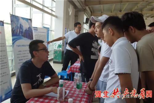 卢龙厂子最新招工步骤指南及招聘公告