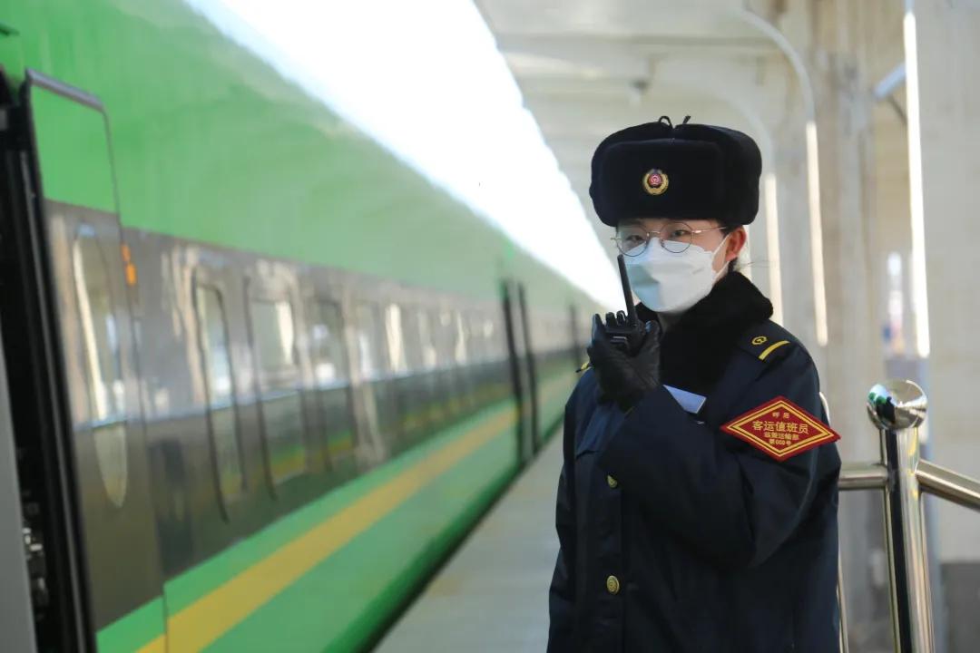 巴彦淖尔高铁最新动态更新,最新消息揭秘