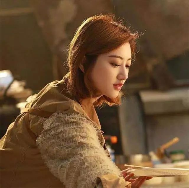 自然美景的旅行与内心的平静,尹晓楠景易宣最新章节分享