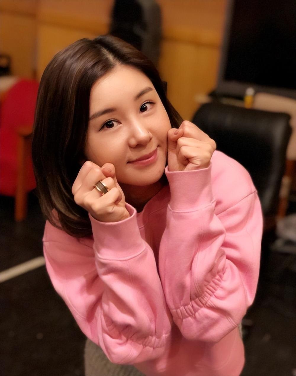 科技革新下的沉浸式接吻戏新纪元