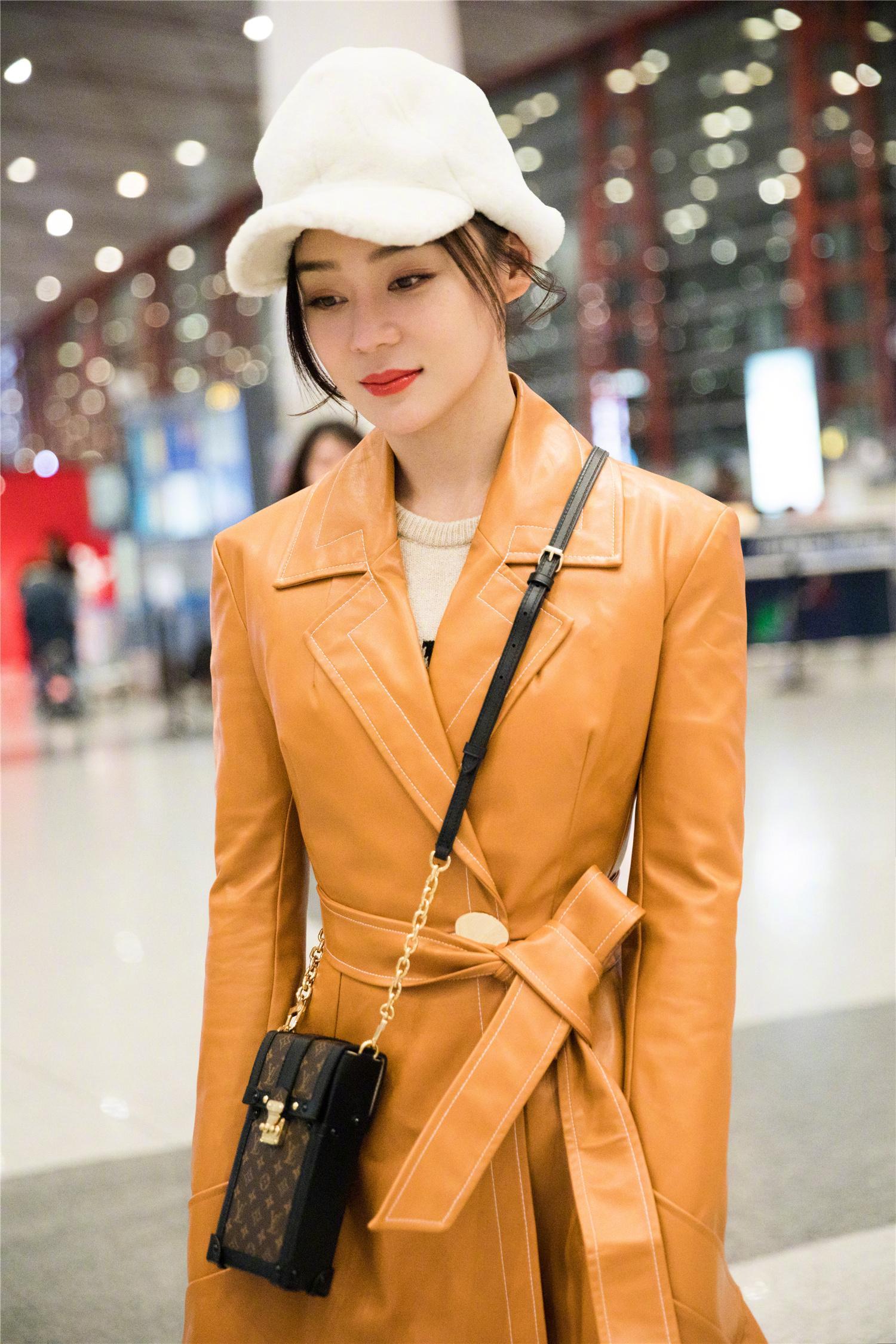 引领时尚变革先锋,最新版型重磅登场