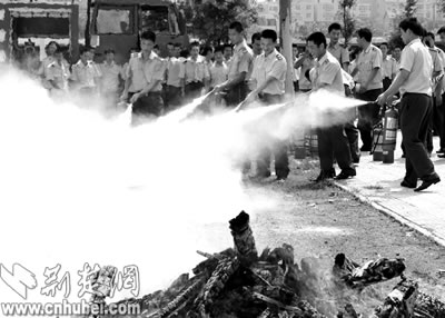 最新消防军械,革新与挑战并存的探索之旅