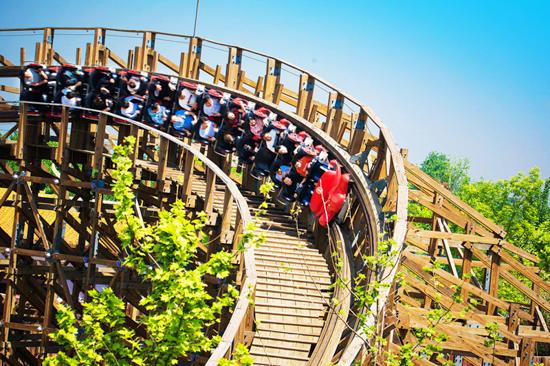 91极速借款最新版app,小巷中的宝藏探索与潜在犯罪风险解析