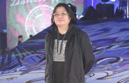 曾志伟与女明星，小巷美食天堂揭秘