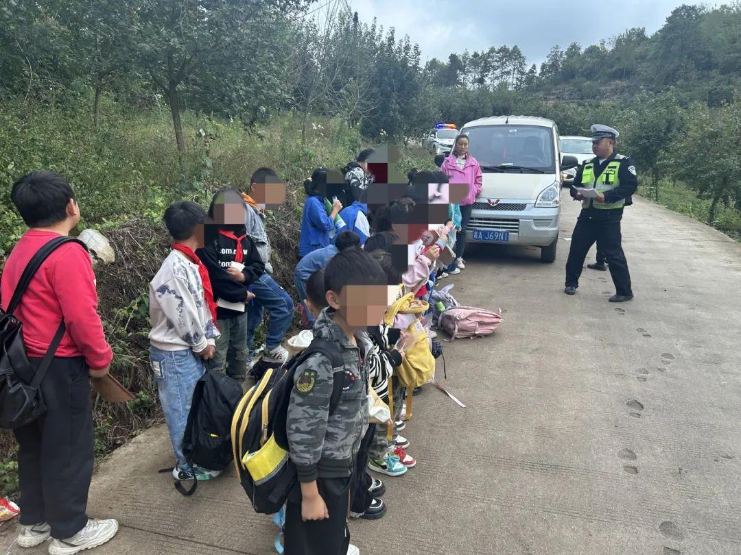 清镇幼儿园招聘信息，启程自然美景之旅，探寻内心的宁静港湾教育之旅启航