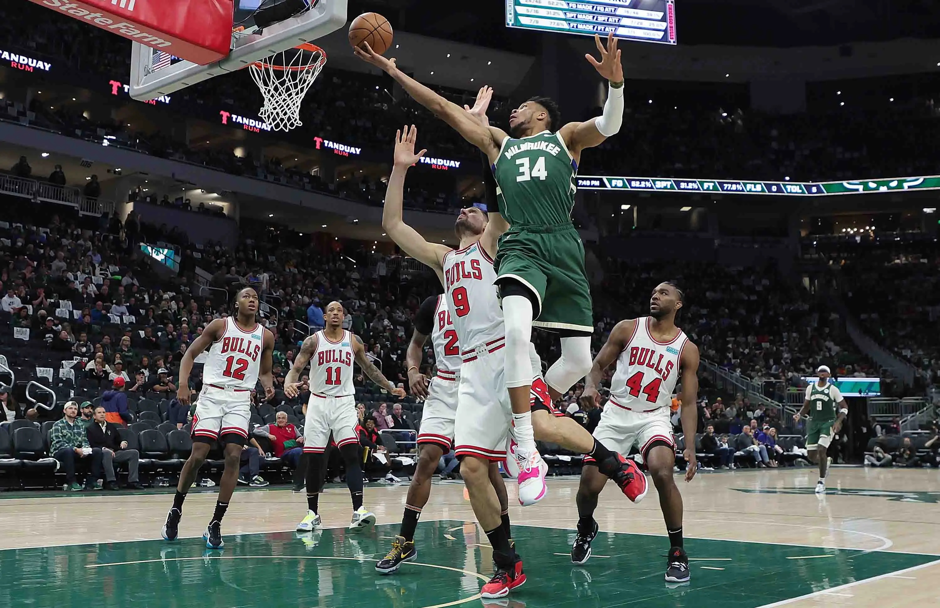 科技与篮球的完美结合,NBA季后赛雄鹿的新纪元观赛体验