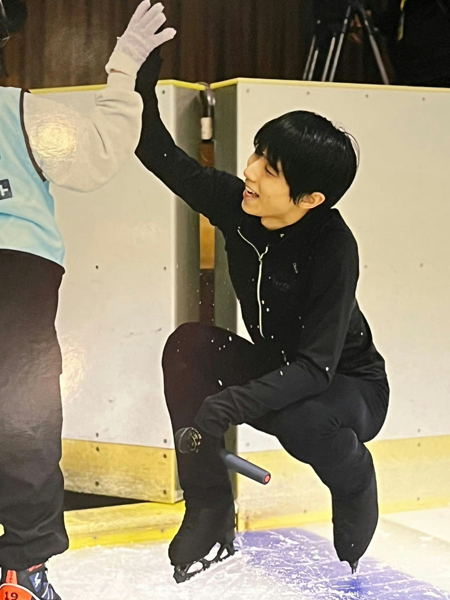 羽生结弦最新动态,冰上传奇的璀璨绽放时刻