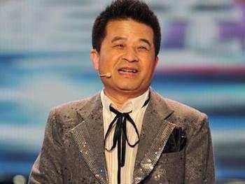 央视老毕最新动态揭秘，小巷深处的特色小店探秘之旅