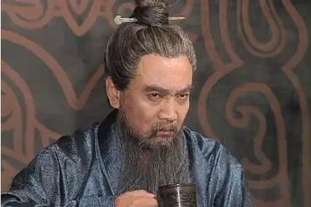 曹操演员揭秘，日常趣事分享与角色背后的故事