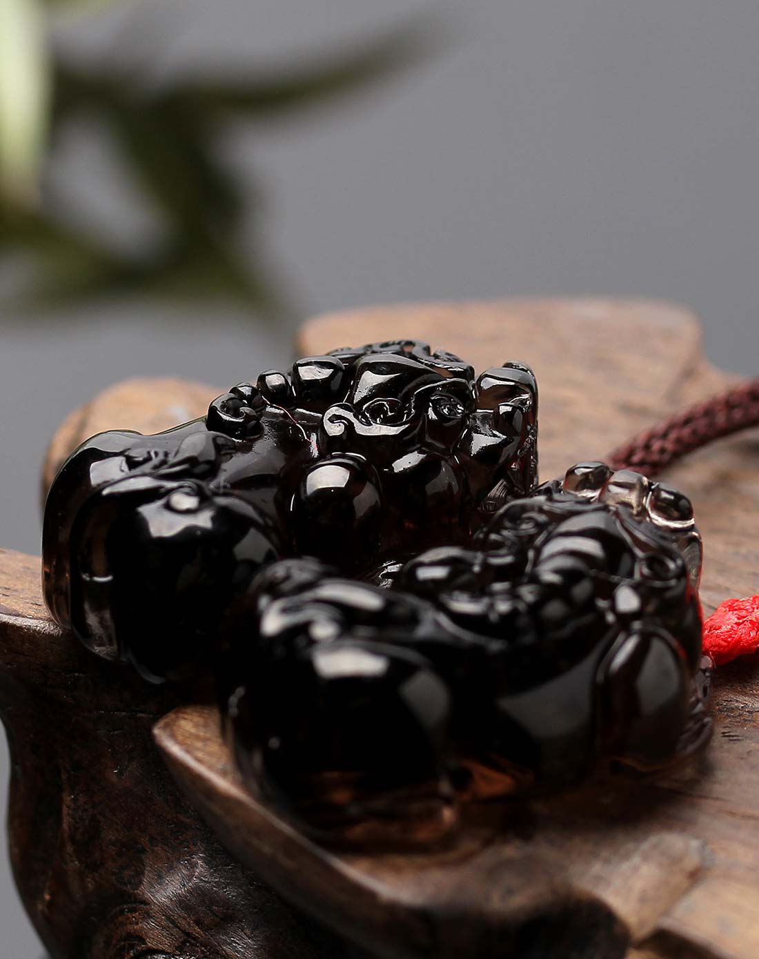 黑曜石貔貅吊坠价格深度解析与观点阐述