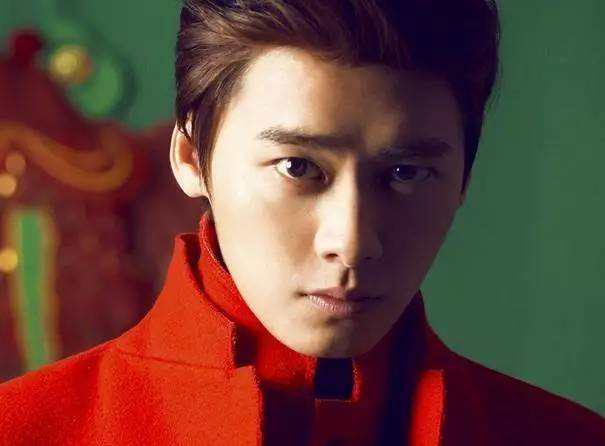 吴昕李易峰携手探索自然美景,寻找内心平和之旅的最新消息