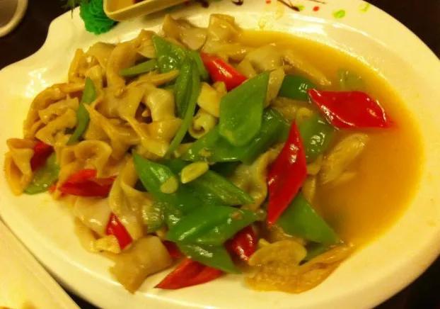 探索东北美食新潮流，最新东北菜热门推荐