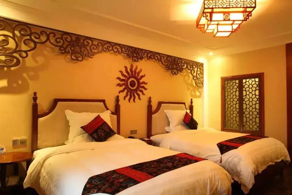 探索小巷中的宝藏,最新99棋牌体验