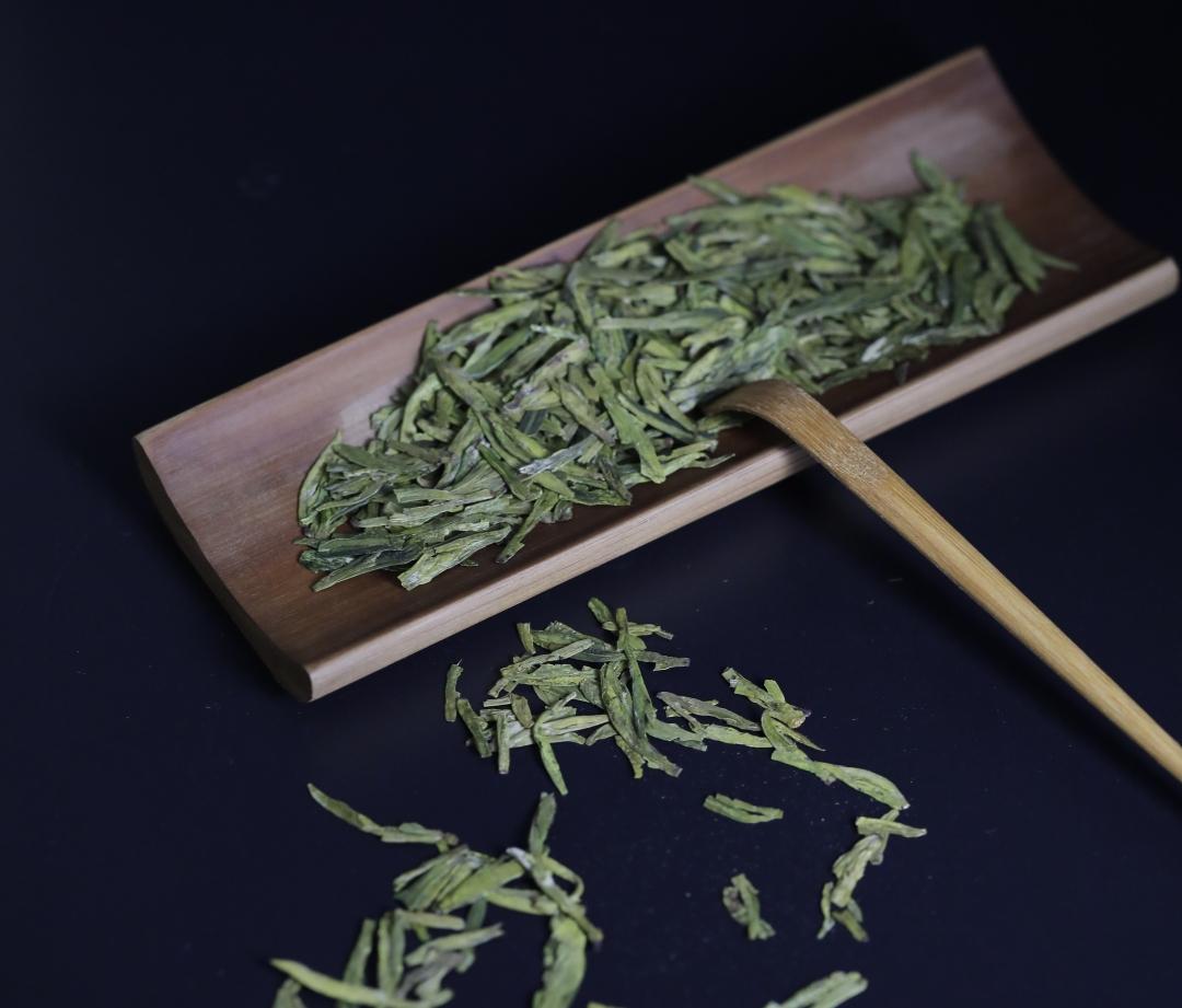 时尚梦幻新宠，最新缩合色引领潮流风暴！