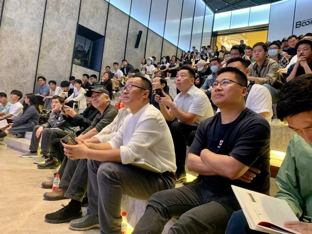 中国国际战略最新解析与展望