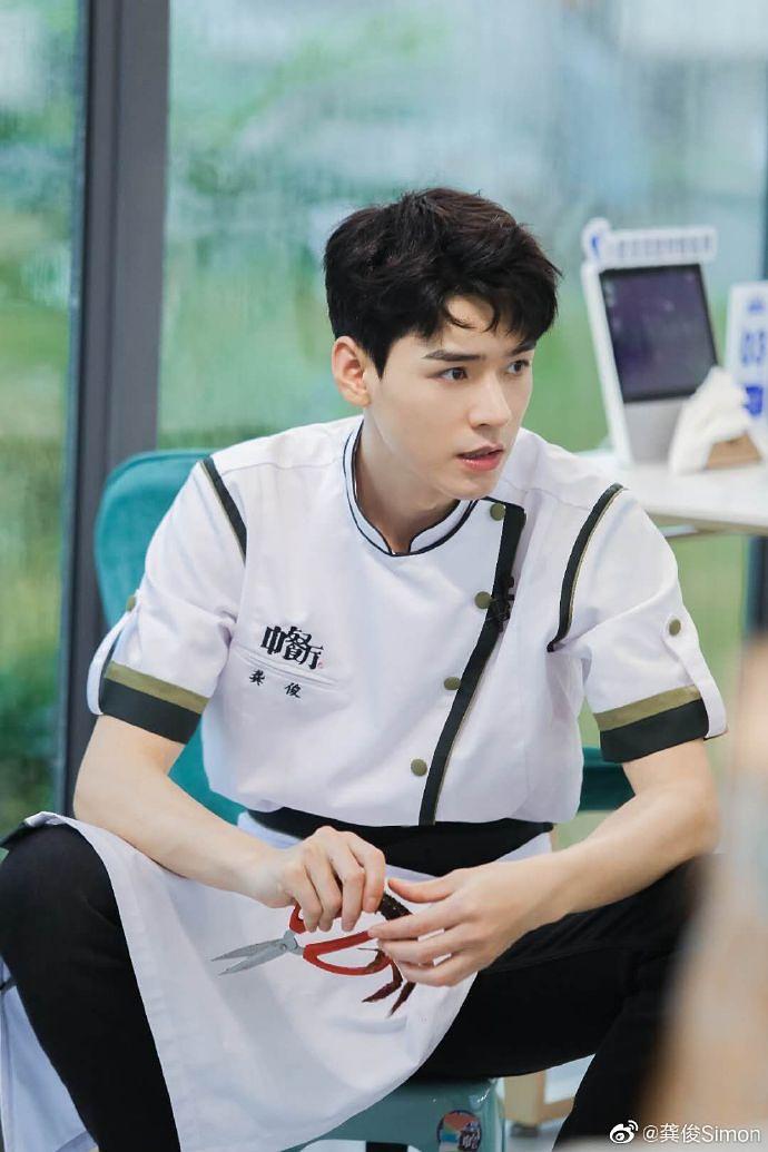 龚俊最新综艺录制,科技盛宴,体验前沿生活的精彩瞬间