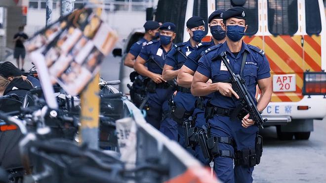 香港警队最新回应,自然美景中的守护之旅